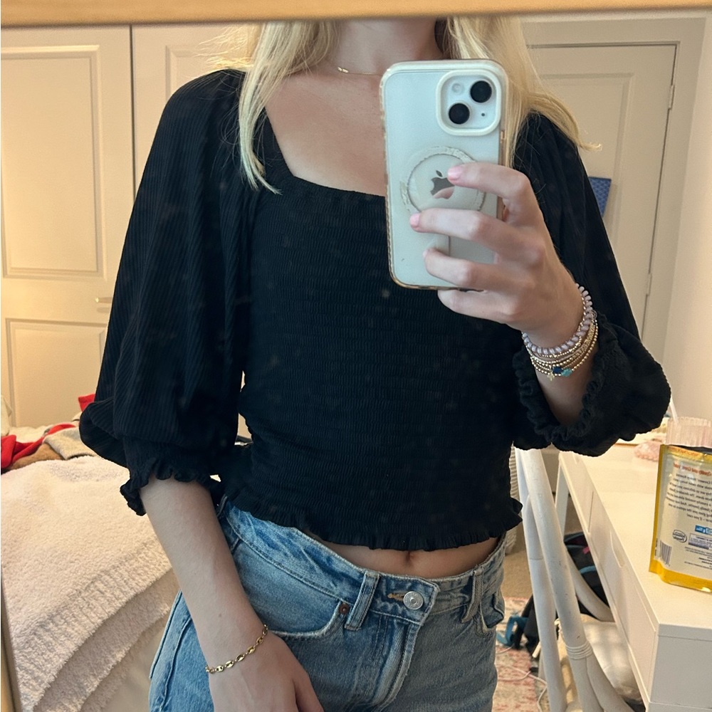 Anthropologie puff sleeve Smocked Top black size XS